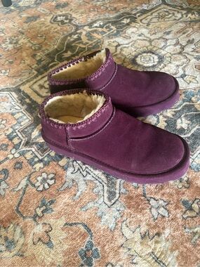 BearPaw Plum Suede Shearling boots